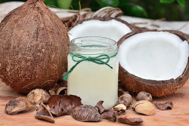 Kokosöl zur inneren und äußeren Anwendung – Ein Wunder der Natur