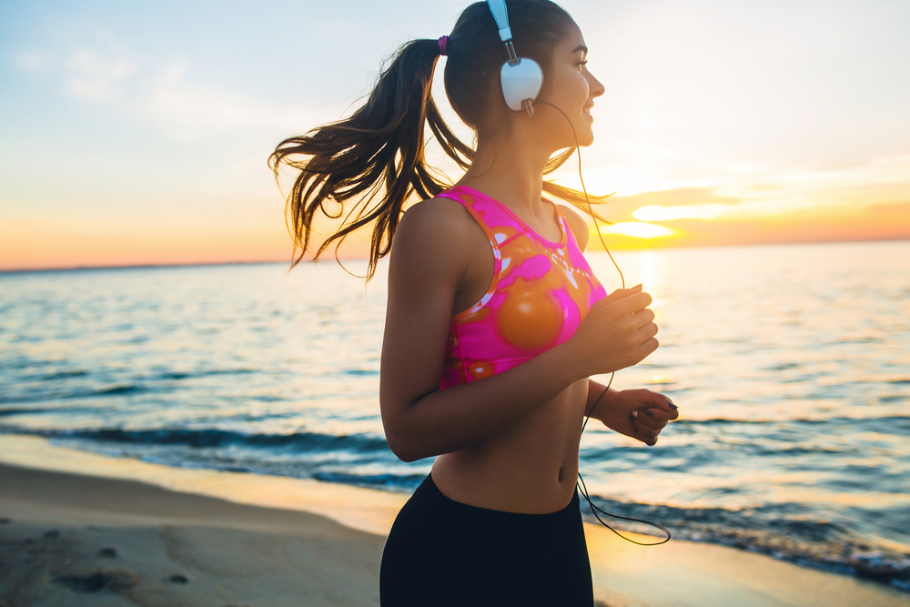 joggen am strand von cervia