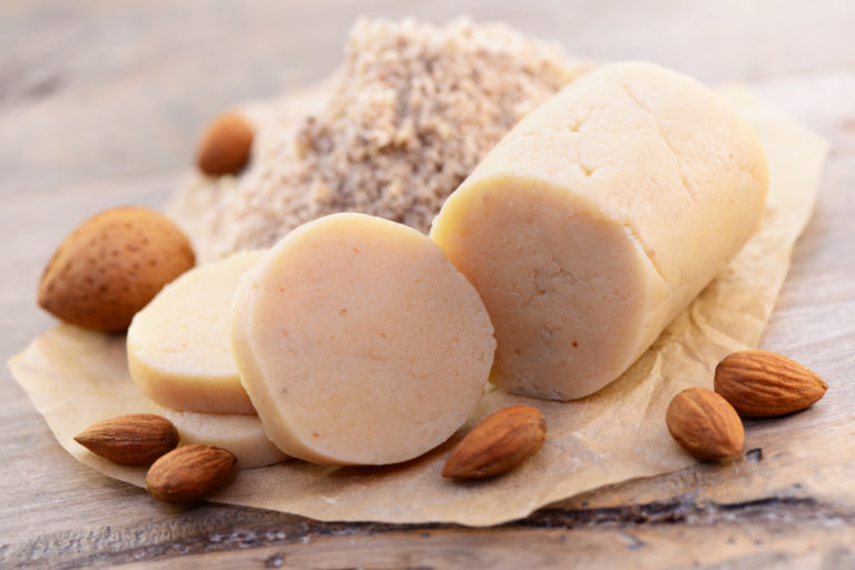 Marzipan weich machen