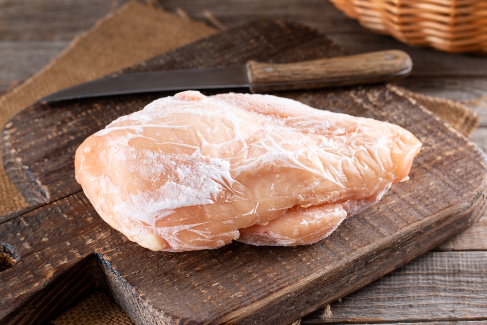 gefrorenes hähnchen