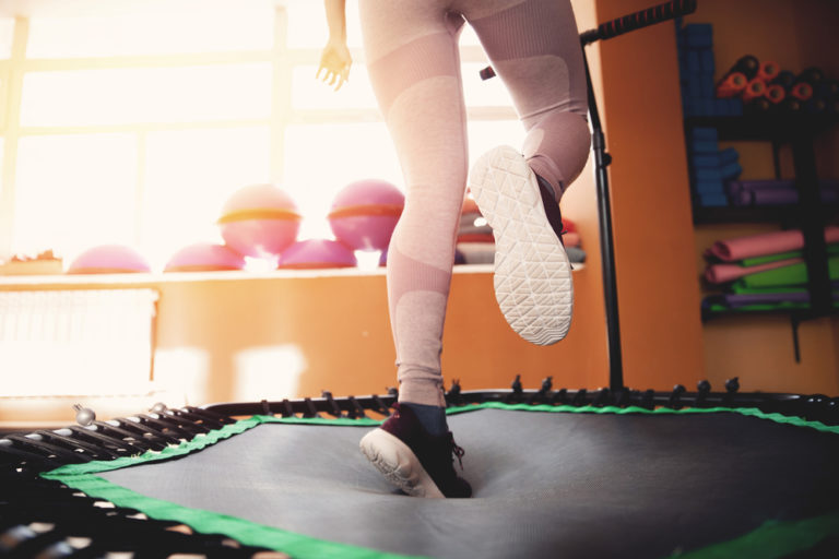 Jumping Fitness: So gesund ist es