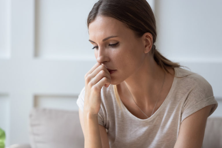 Stimmungsschwankungen in den Wechseljahren: Symptome und Gegenmaßnahmen