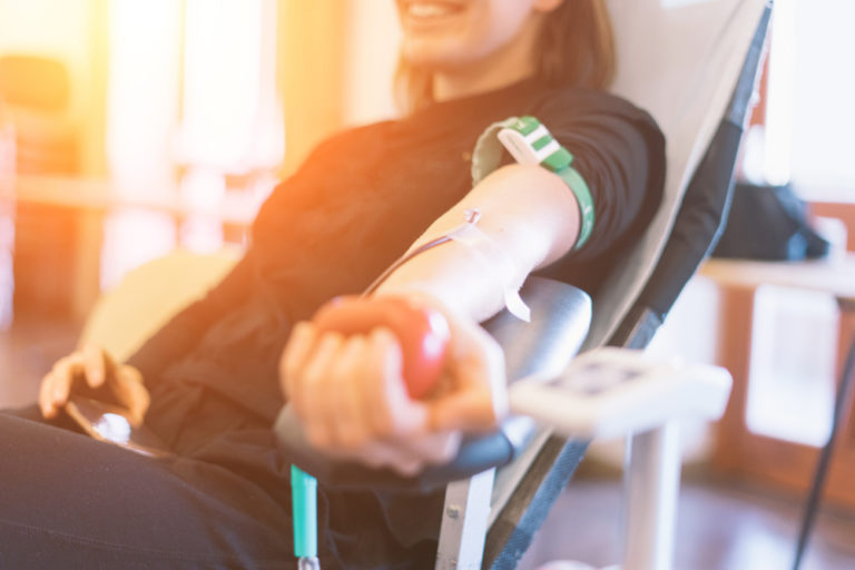 Lebensretter werden: Blut spenden für Menschen in Not