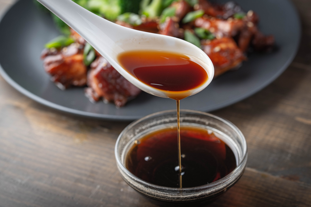 Teriyaki Sauce mit Hähnchen