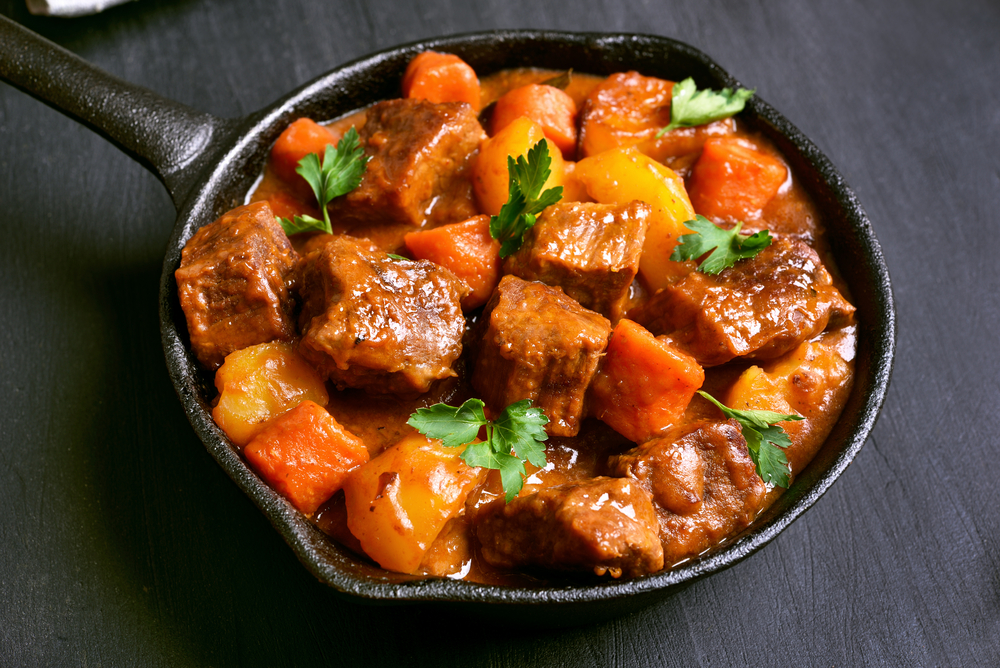 angebratener gulasch