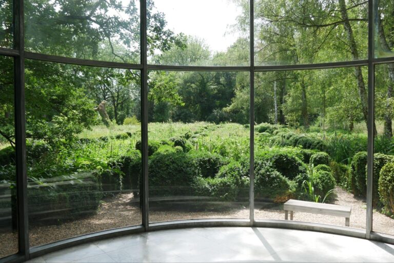 Wenn Aussicht zum Möbelstück wird: Räume, die vom Panorama leben