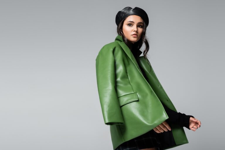 Zeitlose Liebe: Die perfekte Damen-Lederjacke für jetzt – und für immer